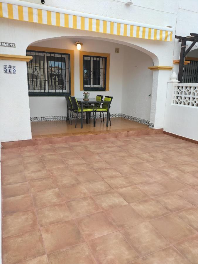 Aitana Apartment Гран Алакант Екстериор снимка