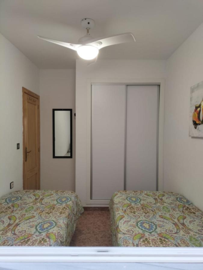 Aitana Apartment Гран Алакант Екстериор снимка